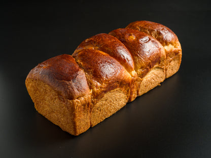 Brioche chocolate y naranja confitada